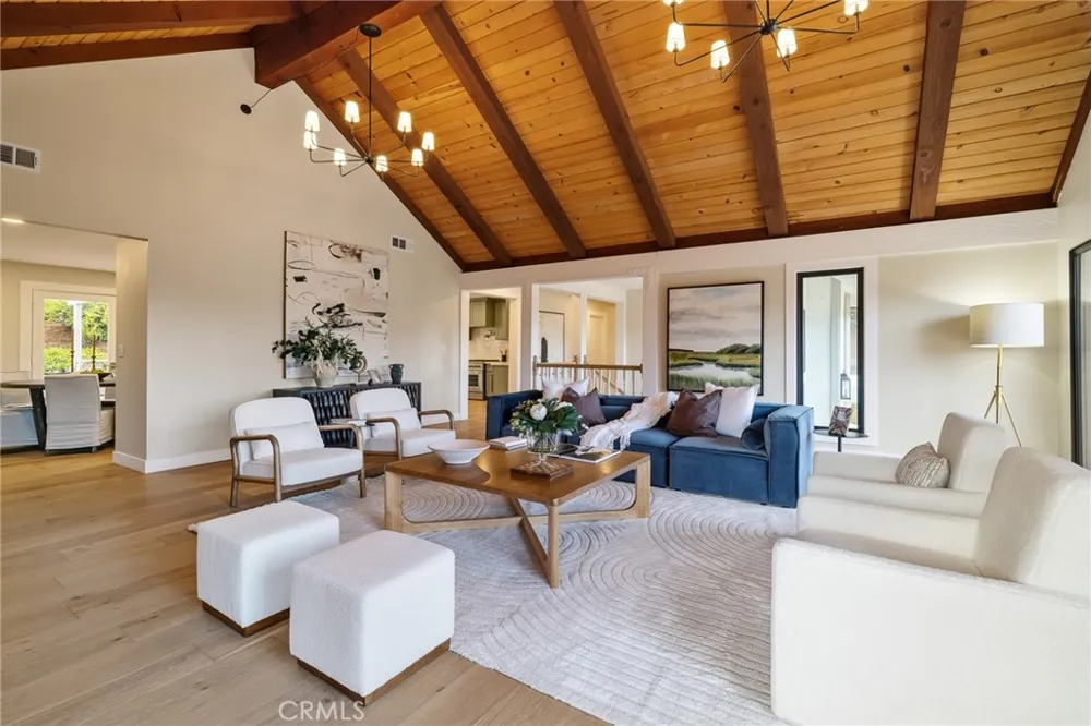 275 Fairview Road Ojai, CA 93023