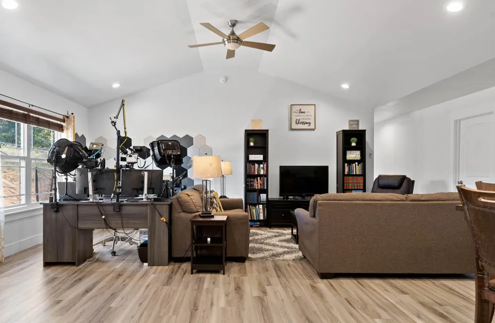 173 Mockingbird Lane Dayton, TN 37321