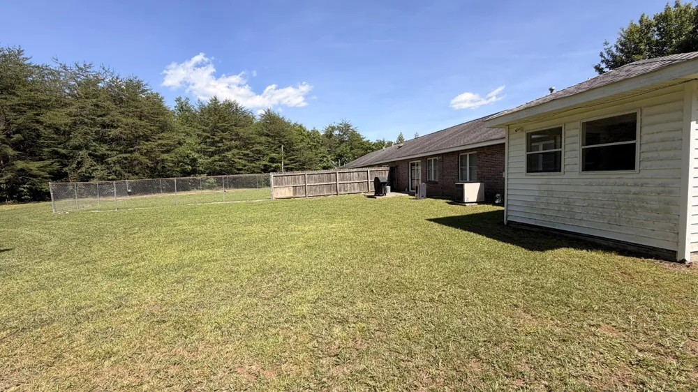 11109 Hendon Road Graysville, TN 37338