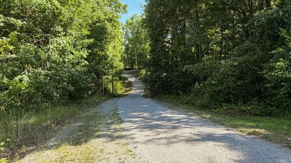 11109 Hendon Road Graysville, TN 37338