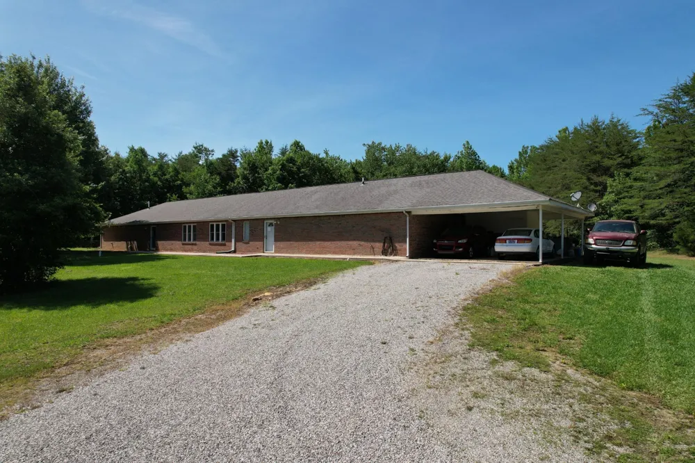 11109 Hendon Road Graysville, TN 37338