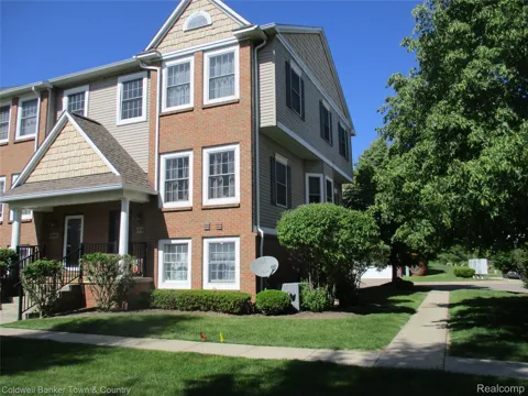714 Eagle Drive
