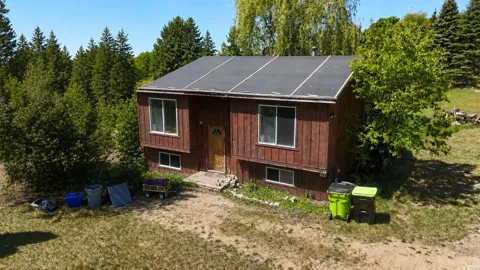 5527 Old Maple Trail