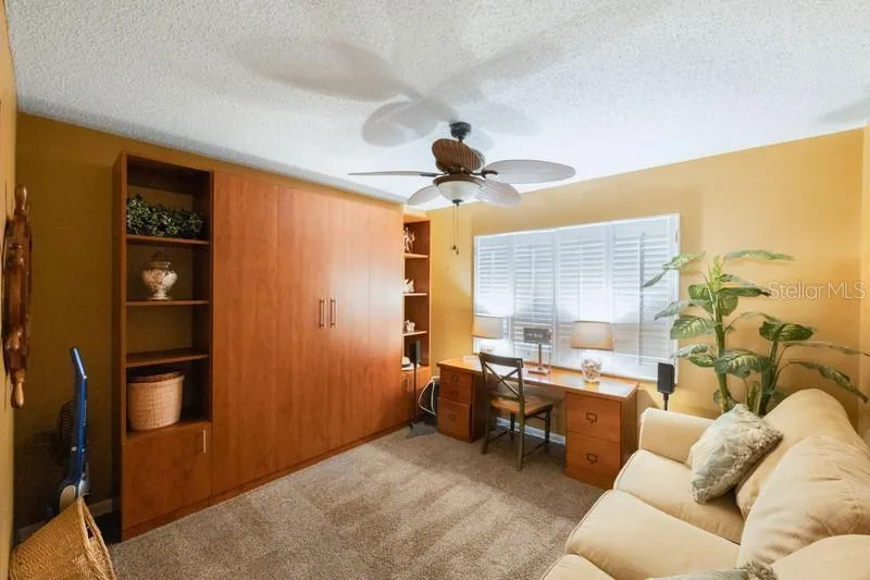 1060 PINELLAS BAYWAY S #103 St Petersburg, FL 33715