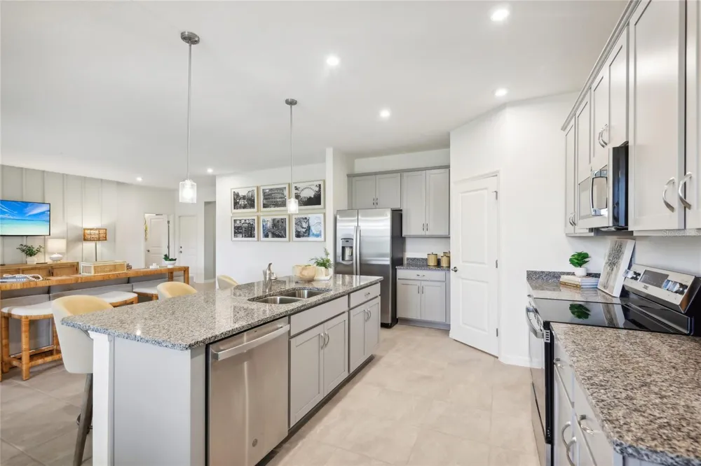 12918 CARA COURT Grand Island, FL 32735