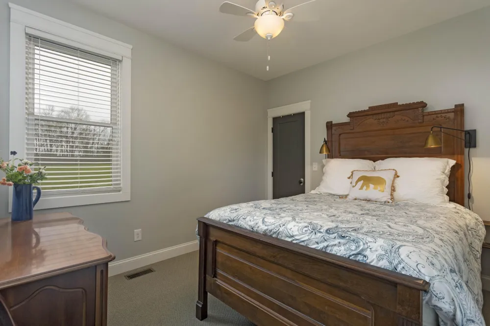 468 Melrose Place Dayton, TN 37321