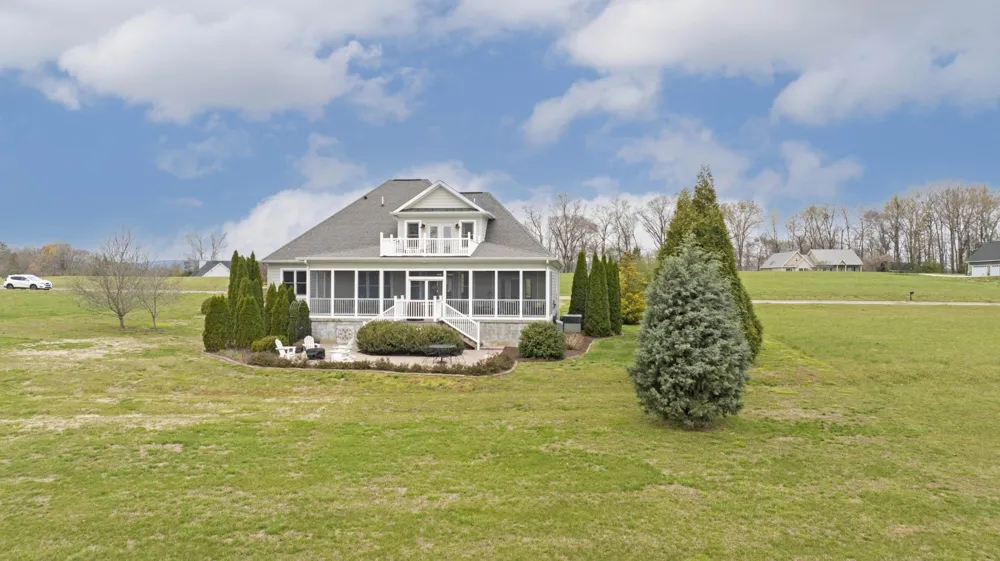 468 Melrose Place Dayton, TN 37321