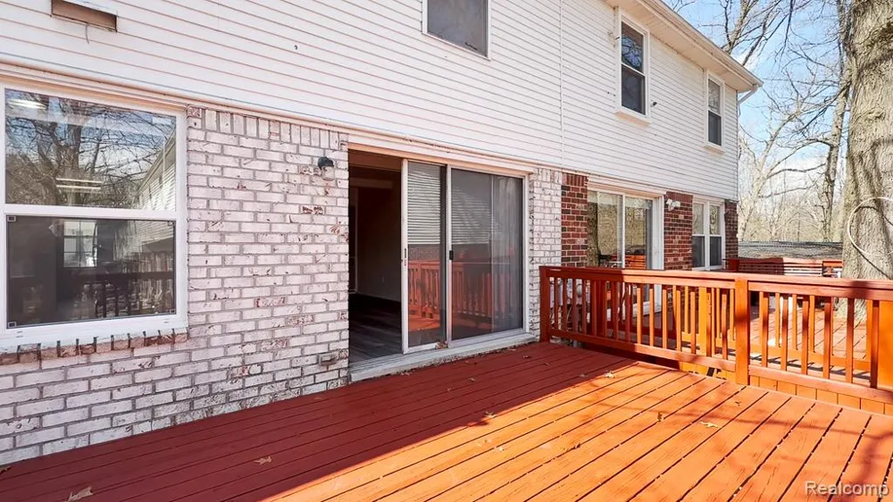 21642 Hidden Rivers Drive Southfield City, MI 48075