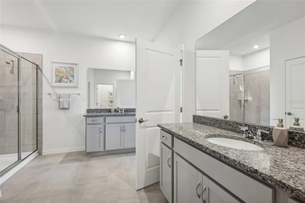 12906 CARA COURT Grand Island, FL 32735