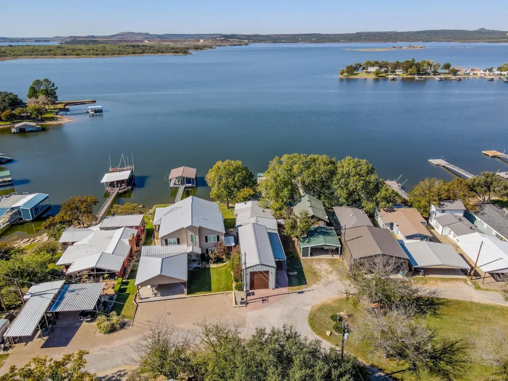 1601 Forum Circle #156 Graford, TX 76449