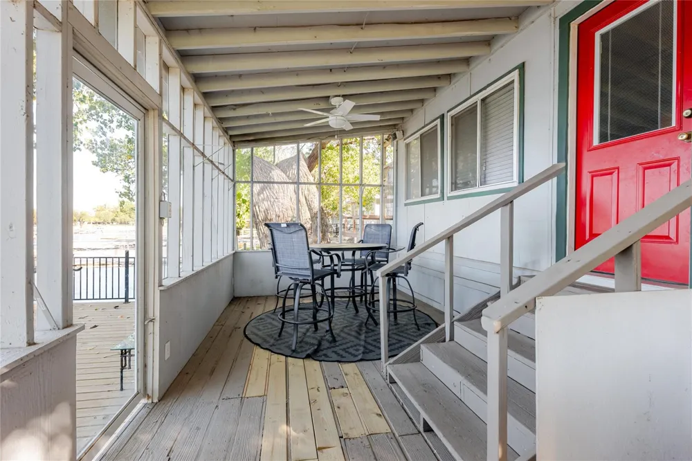 1601 Forum Circle #156 Graford, TX 76449