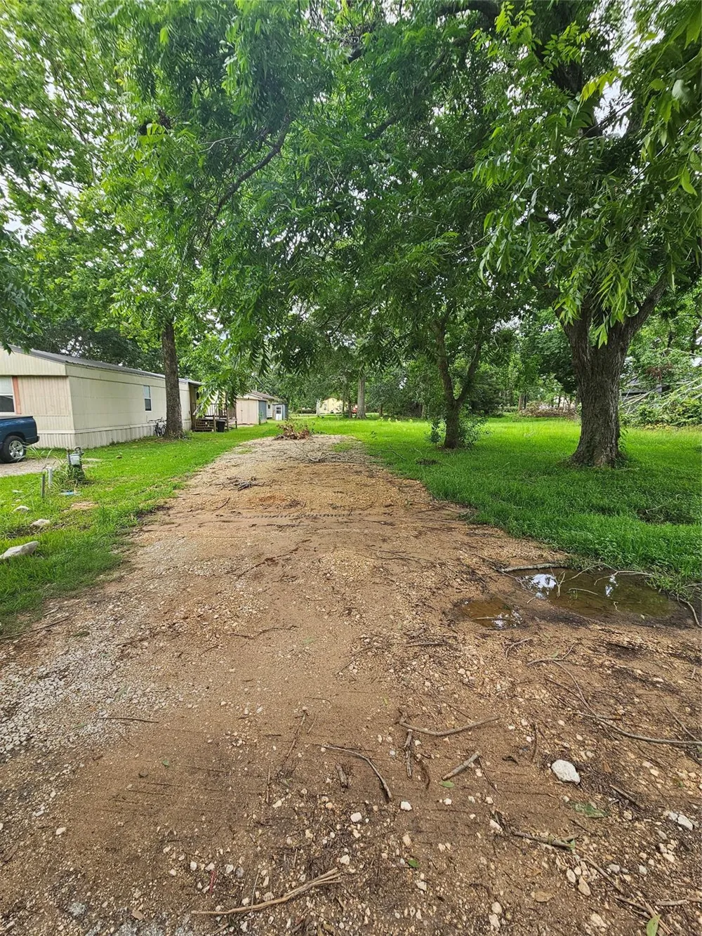 405 Velasco Street Brazoria, TX 77422