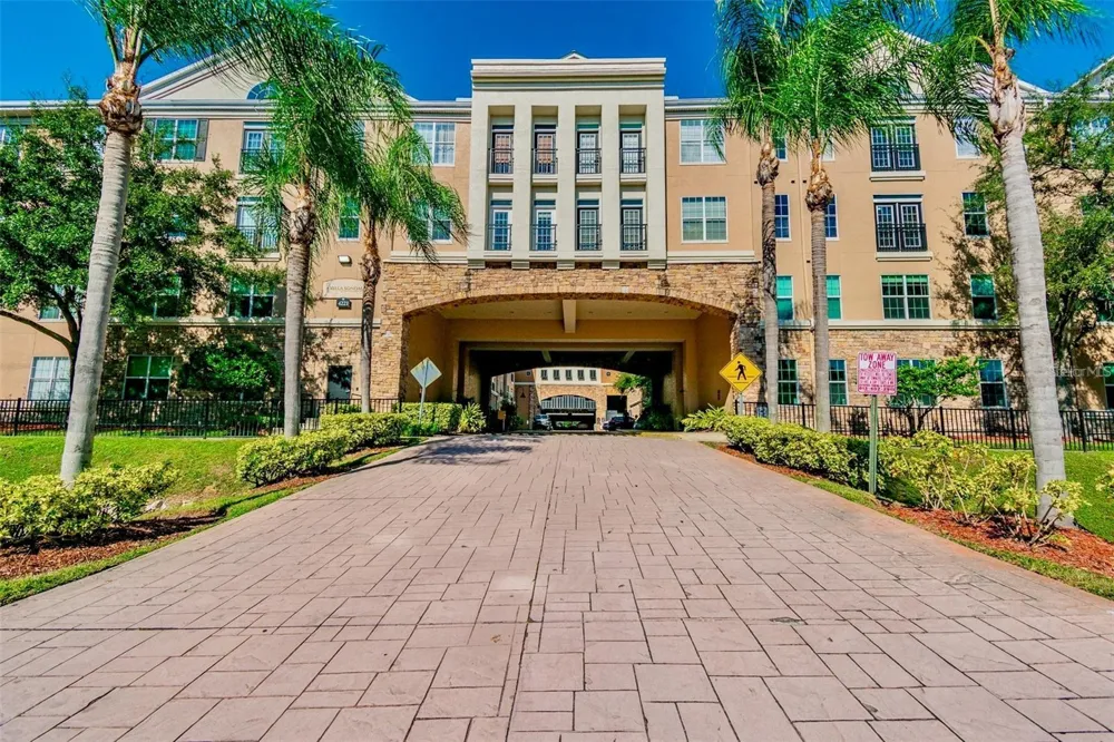 4221 W SPRUCE STREET #2323 Tampa, FL 33607