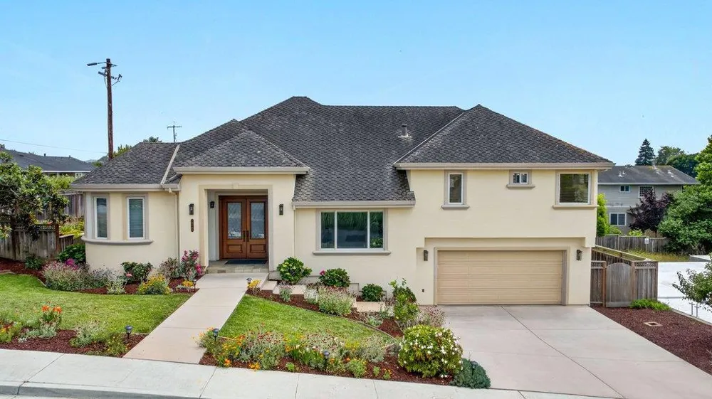 13140 Heritage Circle Royal Oaks, CA 95076