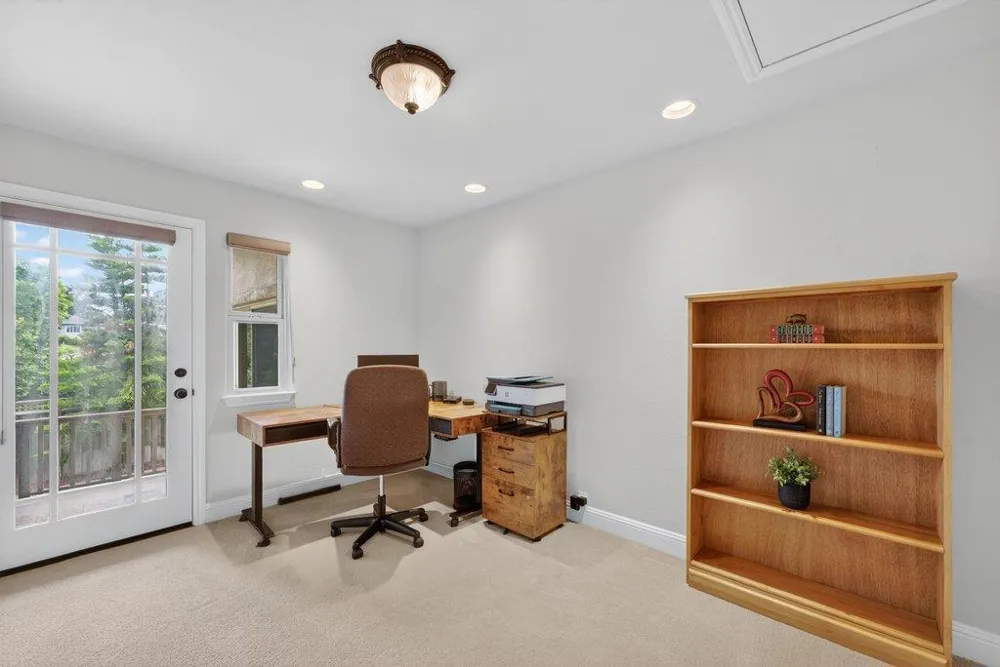 13140 Heritage Circle Royal Oaks, CA 95076