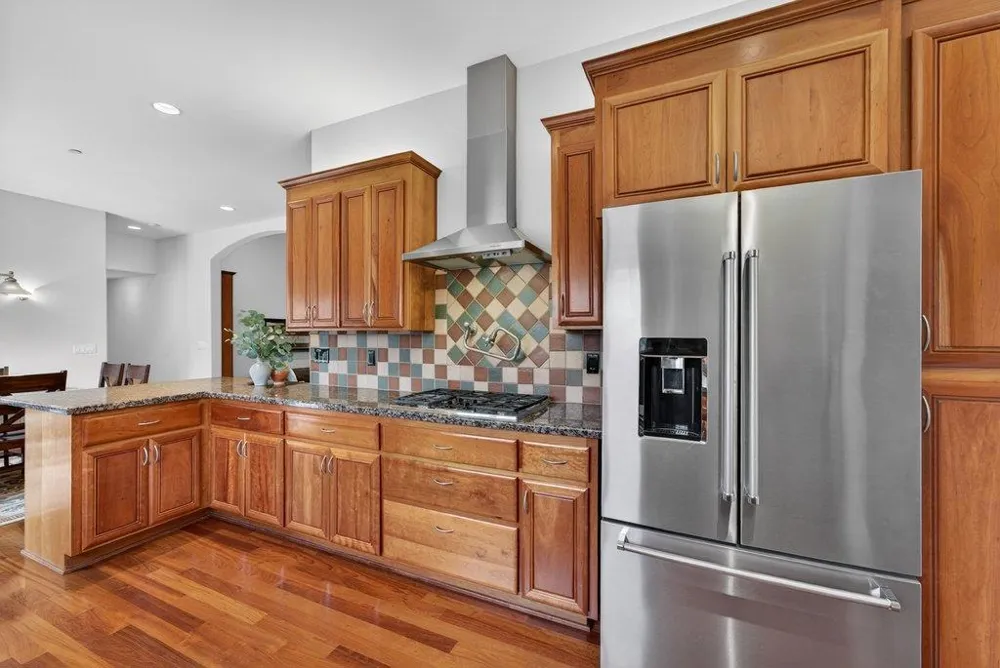 13140 Heritage Circle Royal Oaks, CA 95076