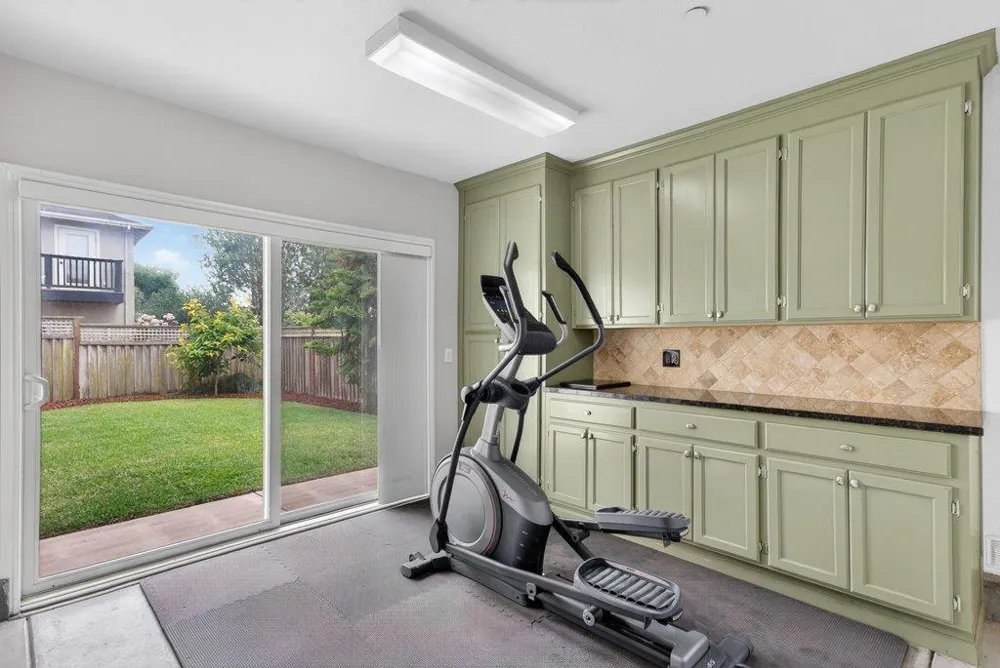 13140 Heritage Circle Royal Oaks, CA 95076
