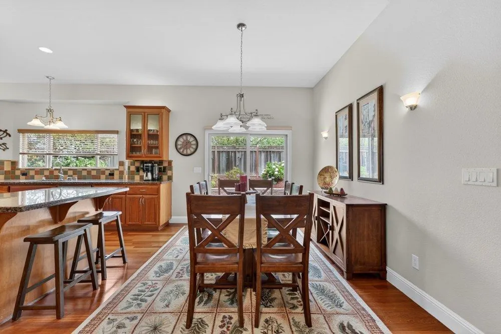 13140 Heritage Circle Royal Oaks, CA 95076