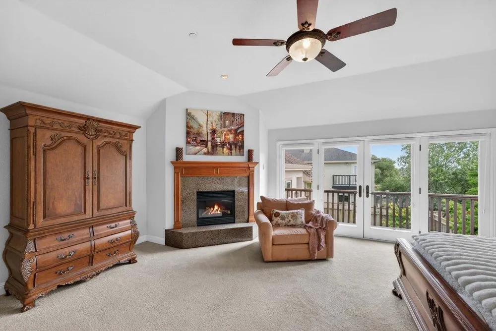 13140 Heritage Circle Royal Oaks, CA 95076