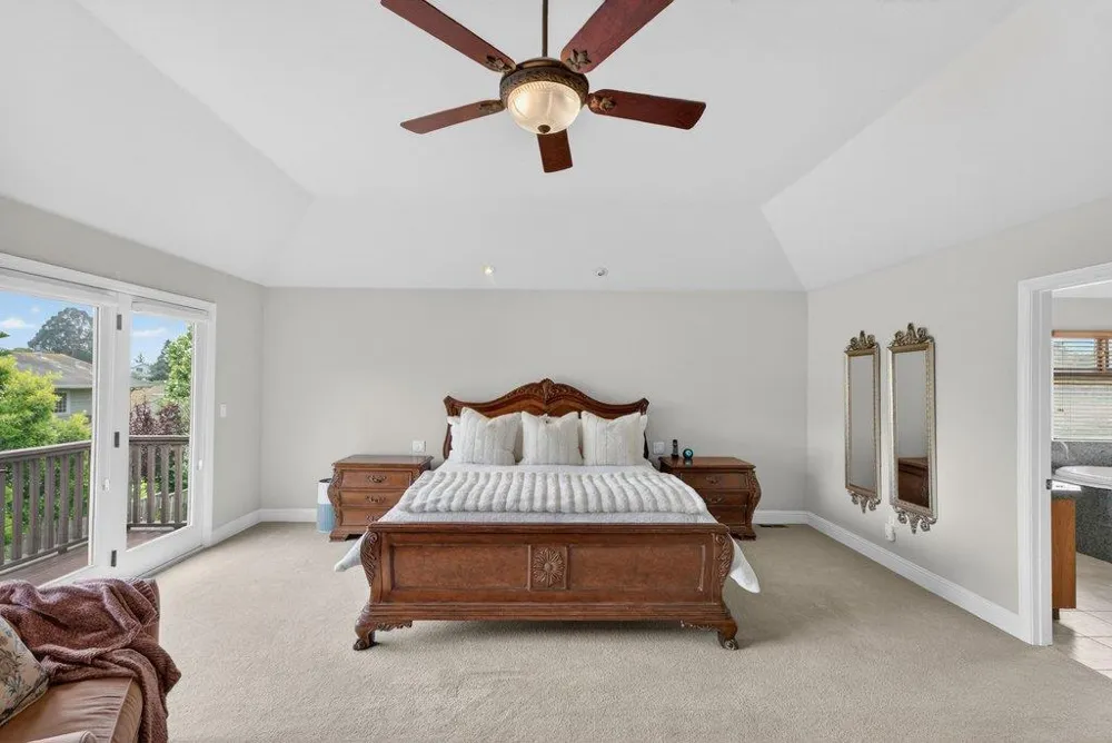 13140 Heritage Circle Royal Oaks, CA 95076