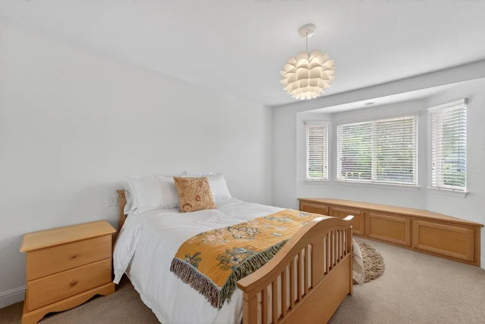 13140 Heritage Circle Royal Oaks, CA 95076