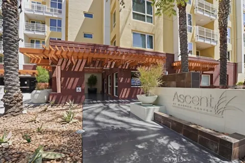 21301 Erwin Street #545