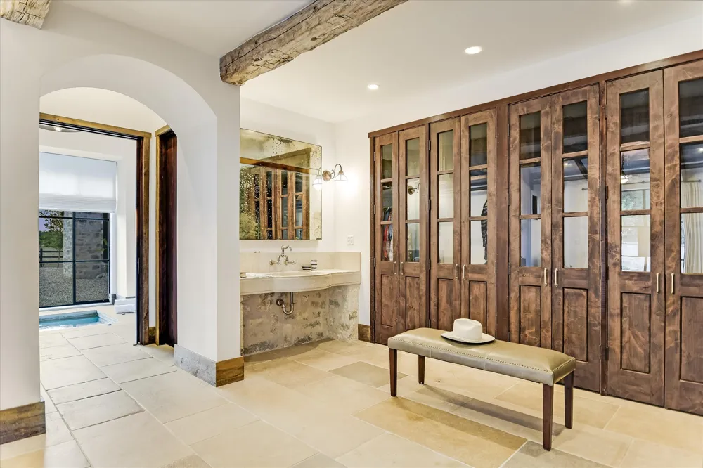 Address Not Shown Dripping Springs, TX 78620