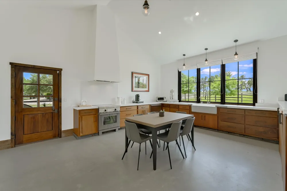 Address Not Shown Dripping Springs, TX 78620