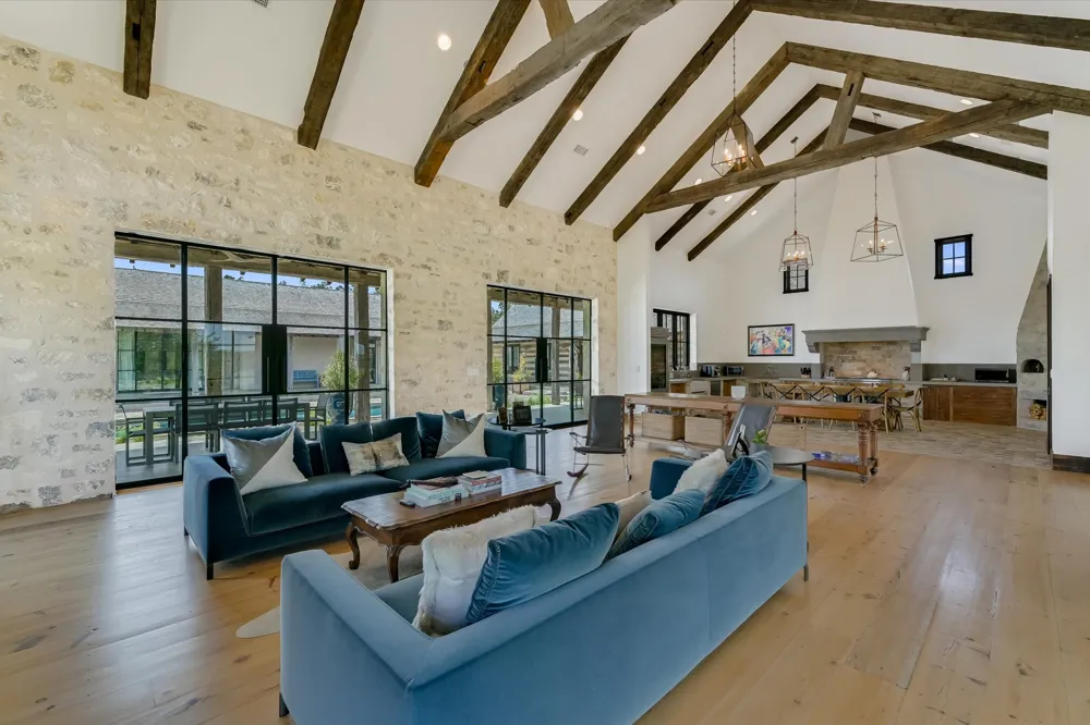 Address Not Shown Dripping Springs, TX 78620