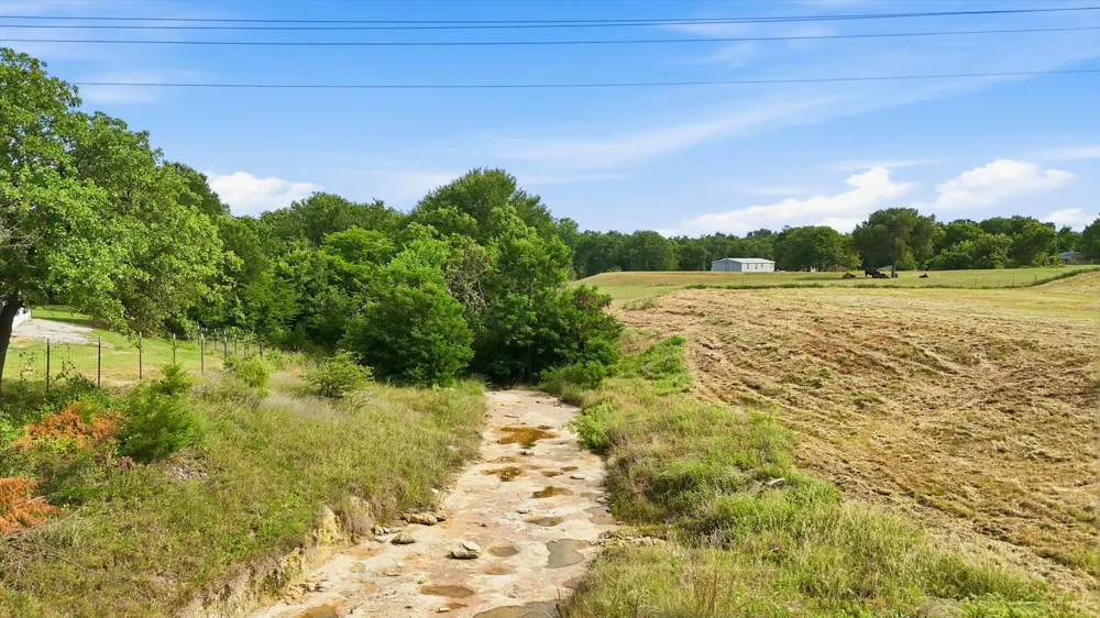 579 County Road 4599 Boyd, TX 76023
