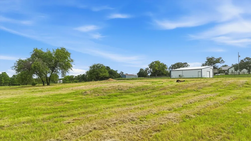 579 County Road 4599 Boyd, TX 76023