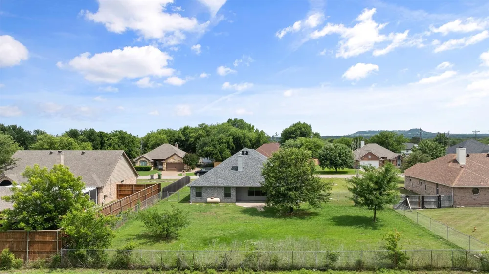 1904 Lazy Court Granbury, TX 76048