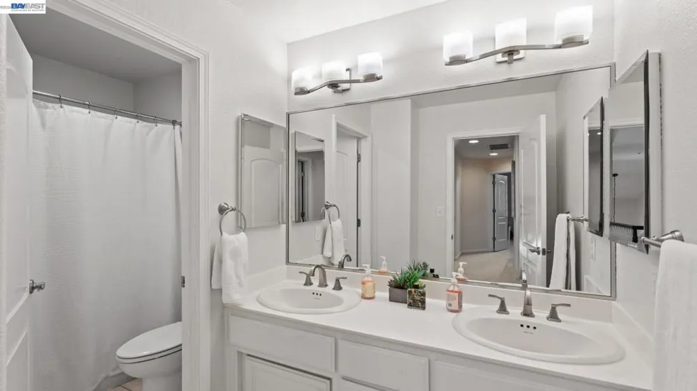 1225 Riesling Cir. Livermore, CA 94550