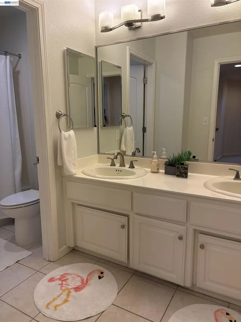 1225 Riesling Cir. Livermore, CA 94550