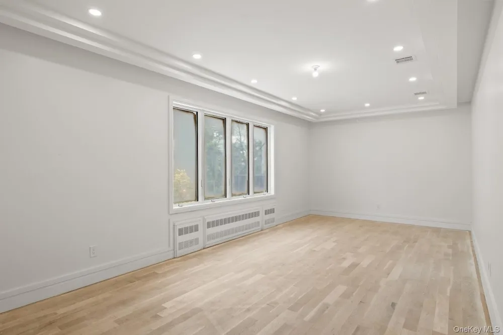 35 Prospect Street #113 Spring Valley, NY 10977