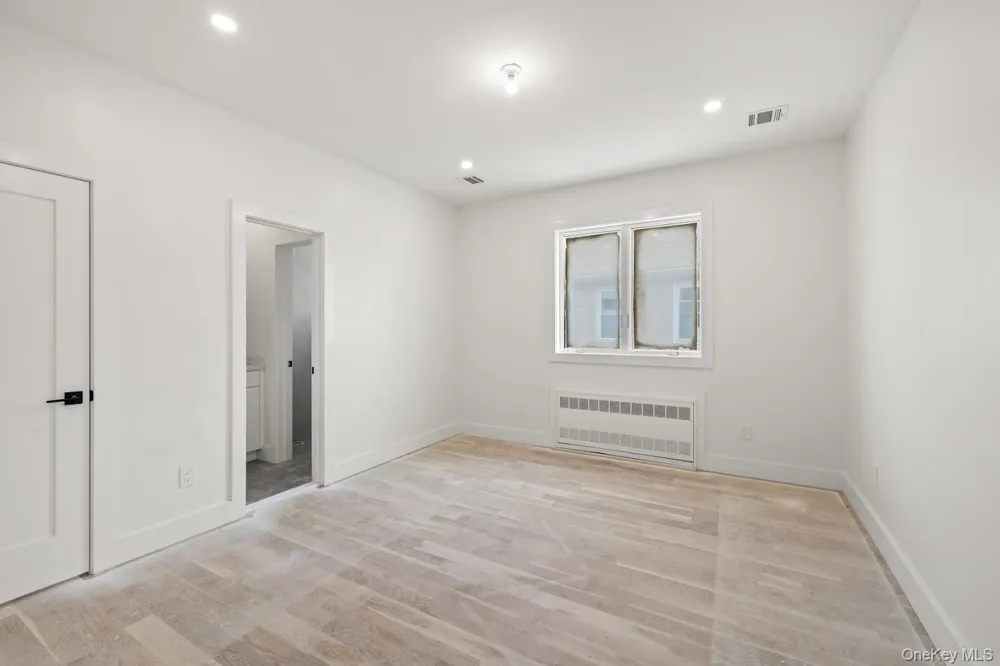35 Prospect Street #111 Spring Valley, NY 10977