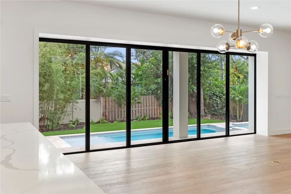3800 FLORES AVENUE Sarasota, FL 34239