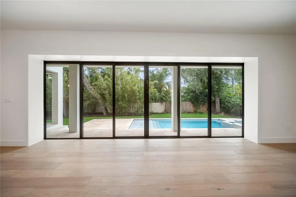 3800 FLORES AVENUE Sarasota, FL 34239