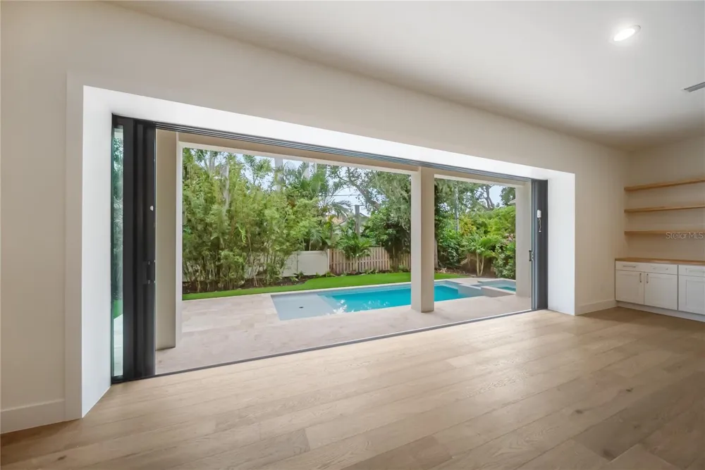 3800 FLORES AVENUE Sarasota, FL 34239