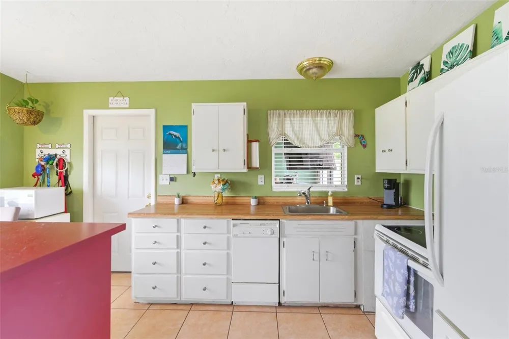 100 AVERY AVENUE Crystal Beach, FL 34681