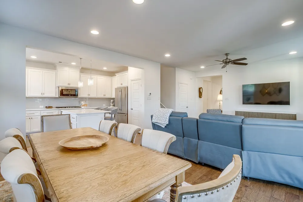109 Crossroads Circle Westworth Village, TX 76114