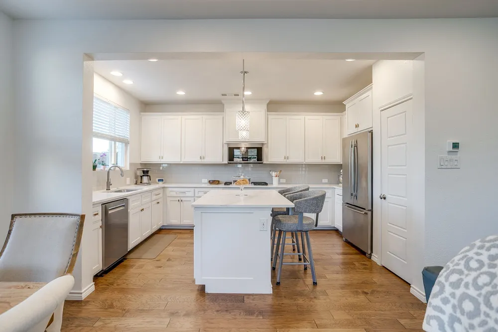 109 Crossroads Circle Westworth Village, TX 76114