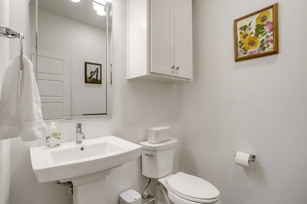 109 Crossroads Circle Westworth Village, TX 76114