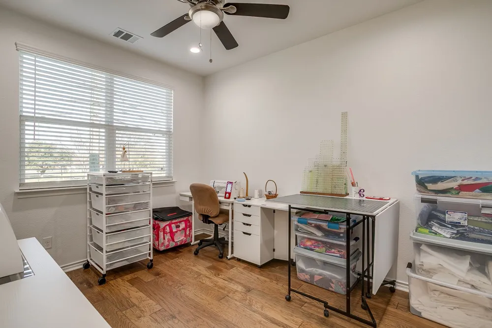 109 Crossroads Circle Westworth Village, TX 76114
