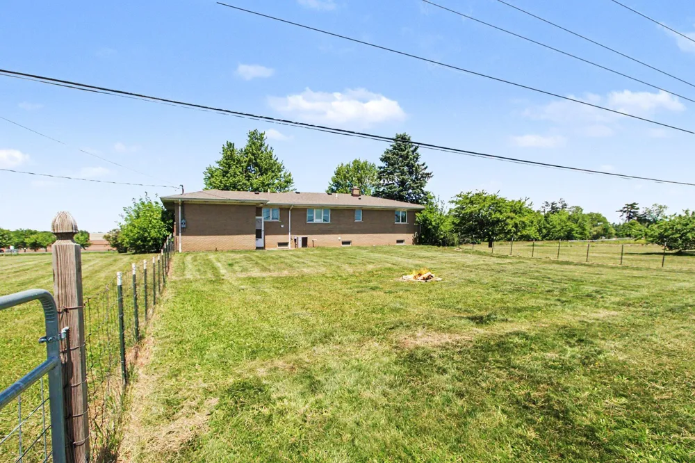 7610 Willis Road Augusta Charter Township, MI 48197