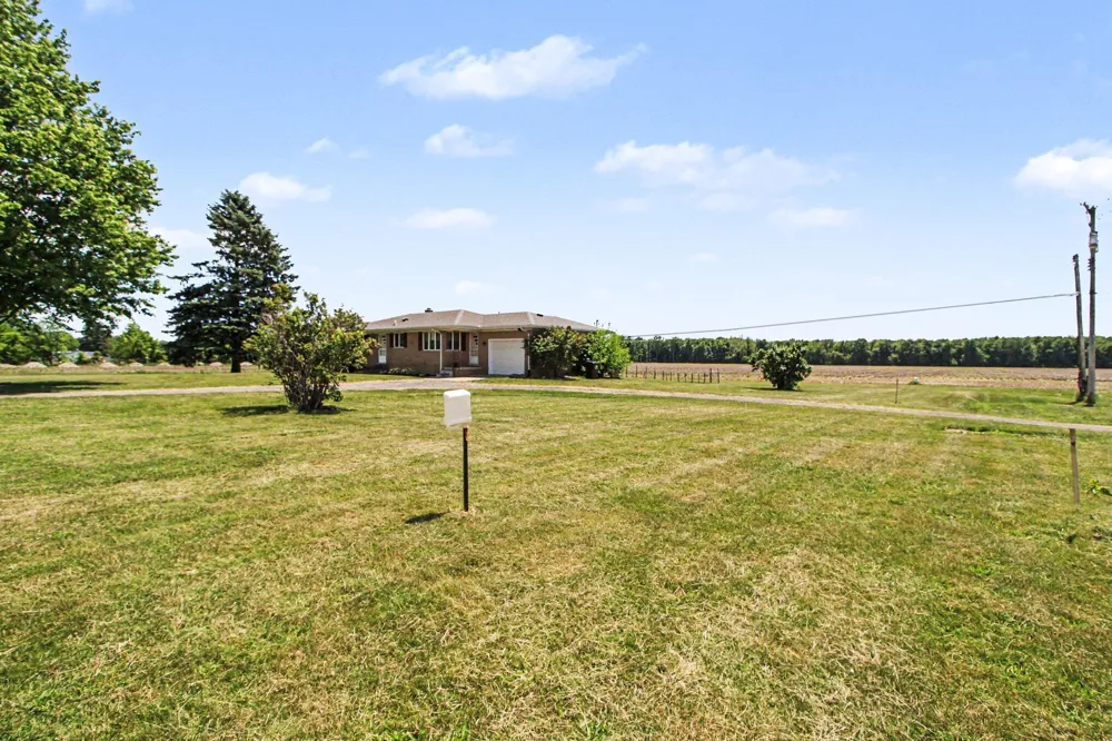 7610 Willis Road Augusta Charter Township, MI 48197