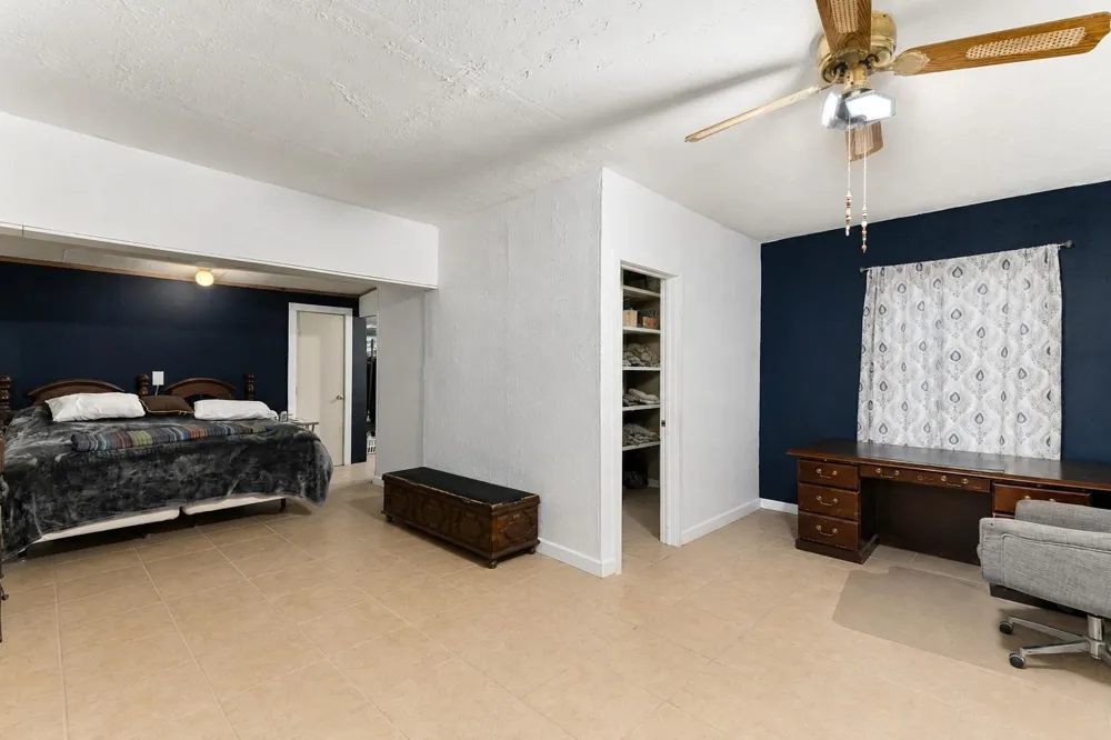 1009 Private Road 1024 Hallettsville, TX 77964
