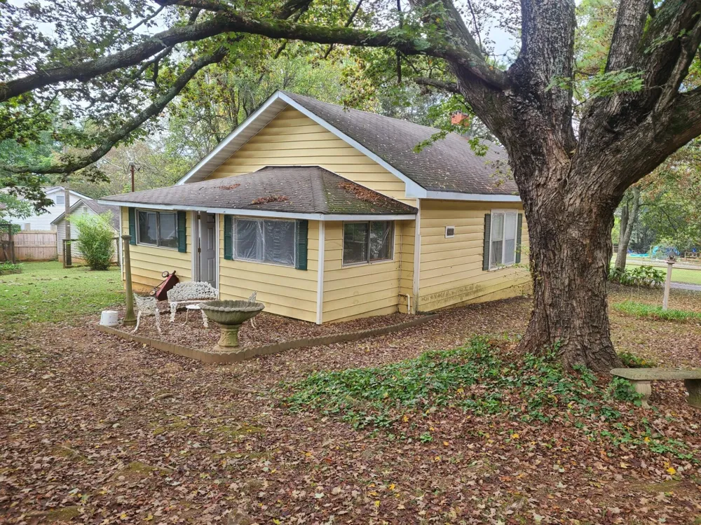 118 High Street Calhoun, TN 37309