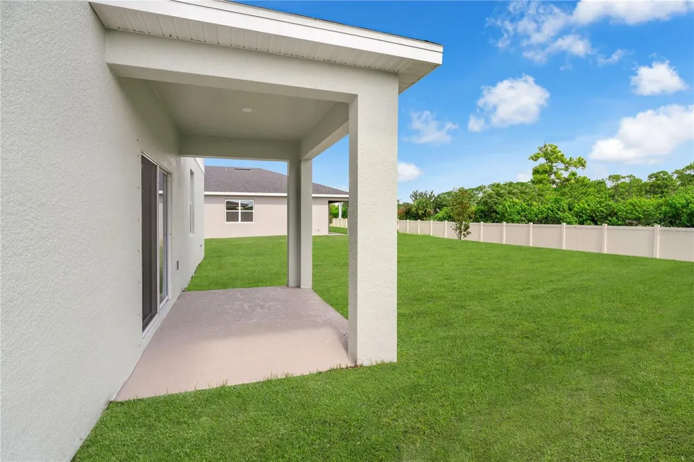 6036 CLIFFBOW LOOP Leesburg, FL 34748
