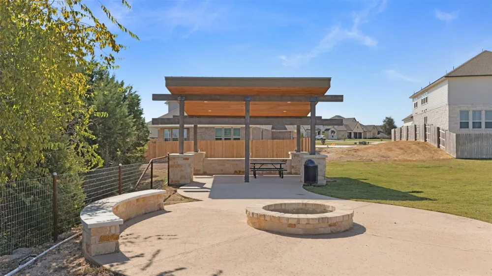 129 Whistling Willow Drive Georgetown, TX 78628